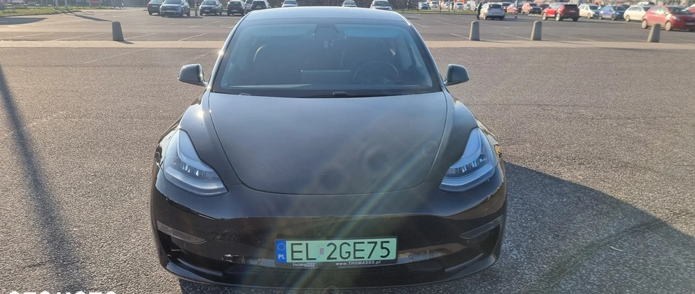 Tesla Model 3 cena 90000 przebieg: 83400, rok produkcji 2019 z Łódź małe 667